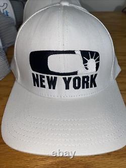 Oakley NYC Skyline Trucker Hat 16 NYC O-Flex Cap! New with Tags! Retail $320