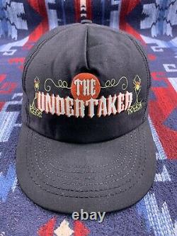 Vintage WWF Wrestling The Undertaker Snapback Trucker Hat Cap 90s DEADMAN WWE