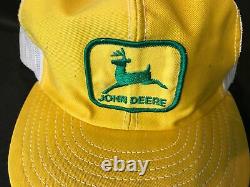 Vintage YELLOW John Deere Snapback Mesh Trucker Hat Farm Cap / Louisville Mfg