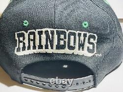 Chapeau Trucker Vintage des Rainbow Warriors de l'Université de Hawaii des années 90, casquette à bouton-pression rare.