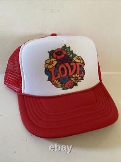 Chapeau d'amour vintage des années 1970 - Chapeau de camionneur snapback rouge d'été pour fête.