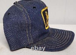 Chapeau de camionneur en jean bleu avec patch John Deere vintage à bouton pression