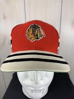 Chapeau de hockey Chicago Blackhawks NHL des années 80 avec motif rétro, ajustable avec boutons-pression et filet de type camionneur