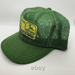 John Deere Green Mesh Louisville Ky Mfg Camionneurs Hat Cap Vintage USA Patch