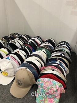 Lot de 250 casquettes de baseball à visière ajustable, casquettes snapback, casquettes trucker et casquettes de baseball pour adultes, destiné à la revente.