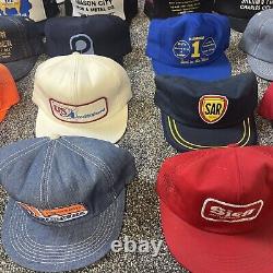 Lot de 40 casquettes de camionneur vintage Snapback comprenant du mesh, un patch et fabriquées aux États-Unis