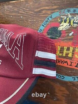 Vintage Oklahoma Sooners 3 Stripe Trucker Hat Fabriqué Aux États-unis
